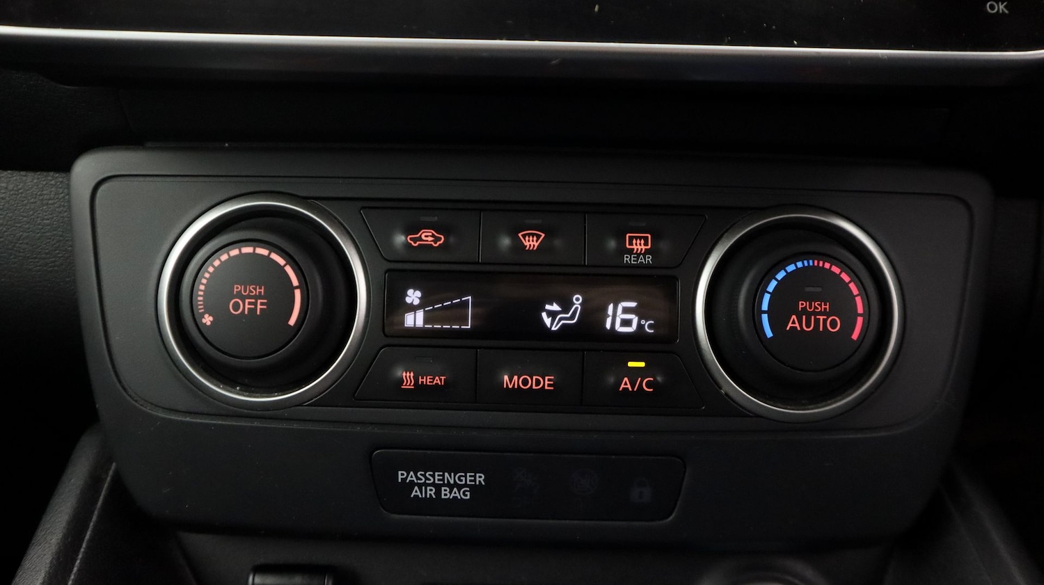 Used Nissan Leaf 2021 for sale - 77336368: Photo 12