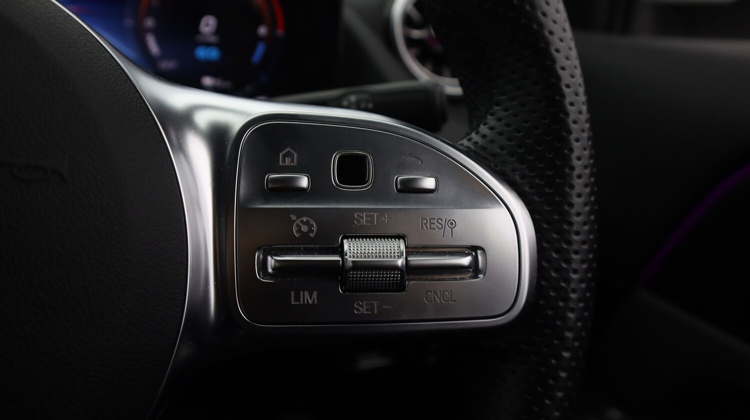 Used Mercedes-Benz GLA 2021 for sale - 77349976: Photo 26