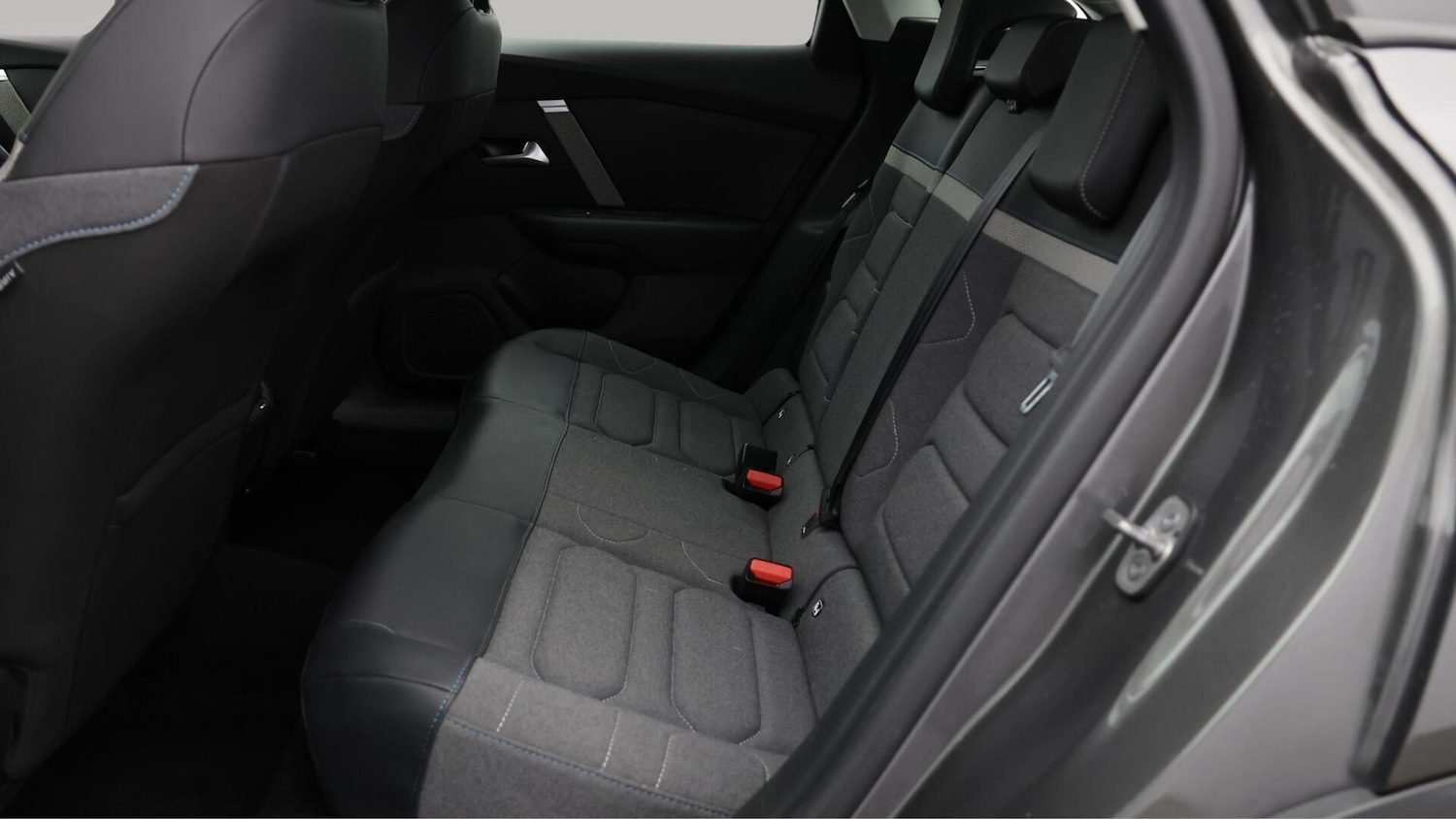 Used Citroen C4 2023 for sale - 76361136: Photo 17