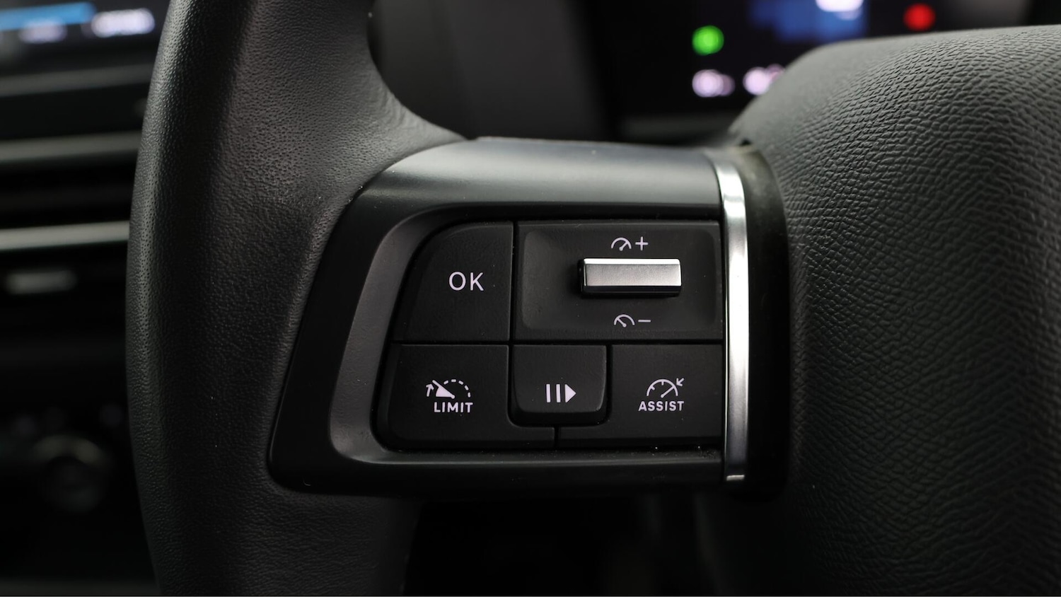 Used Citroen C4 2023 for sale - 76361136: Photo 24