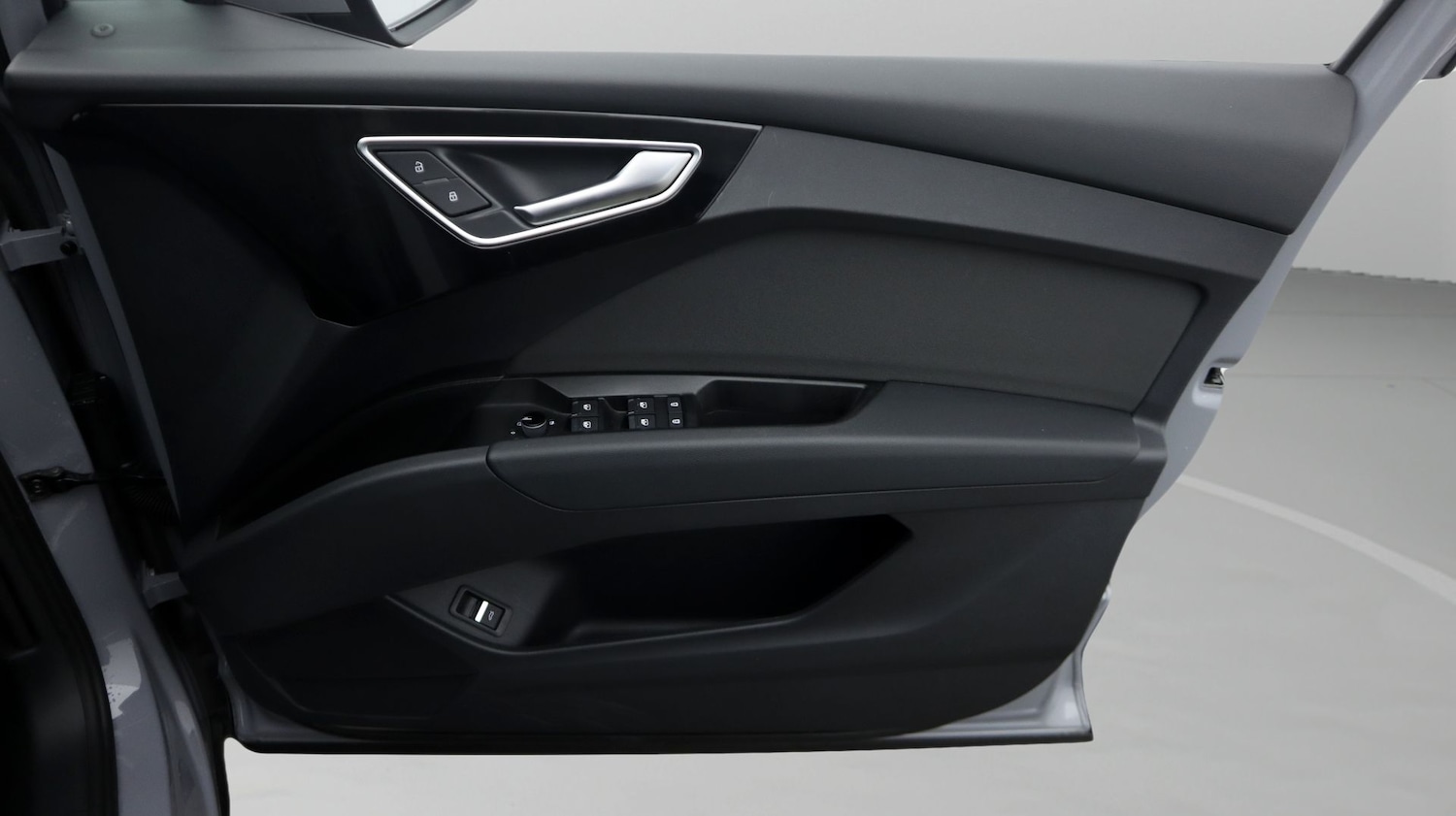 Used Audi Q4 e-tron 2023 for sale - 77181556: Photo 15