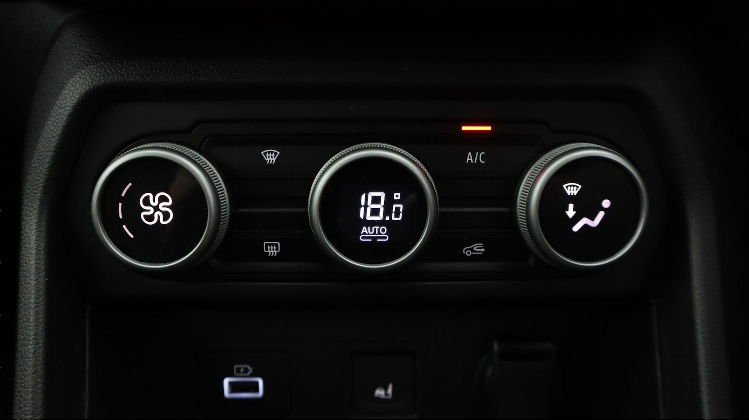 Used Dacia Sandero Stepway 2023 for sale - 77304065: Photo 12