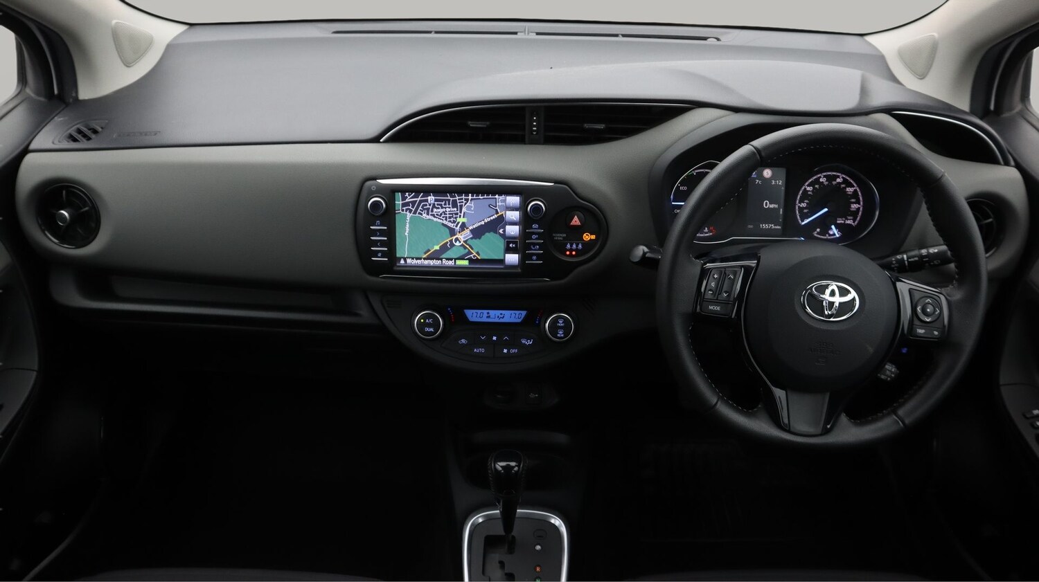 Used Toyota Yaris for sale - 77247210: Photo 13