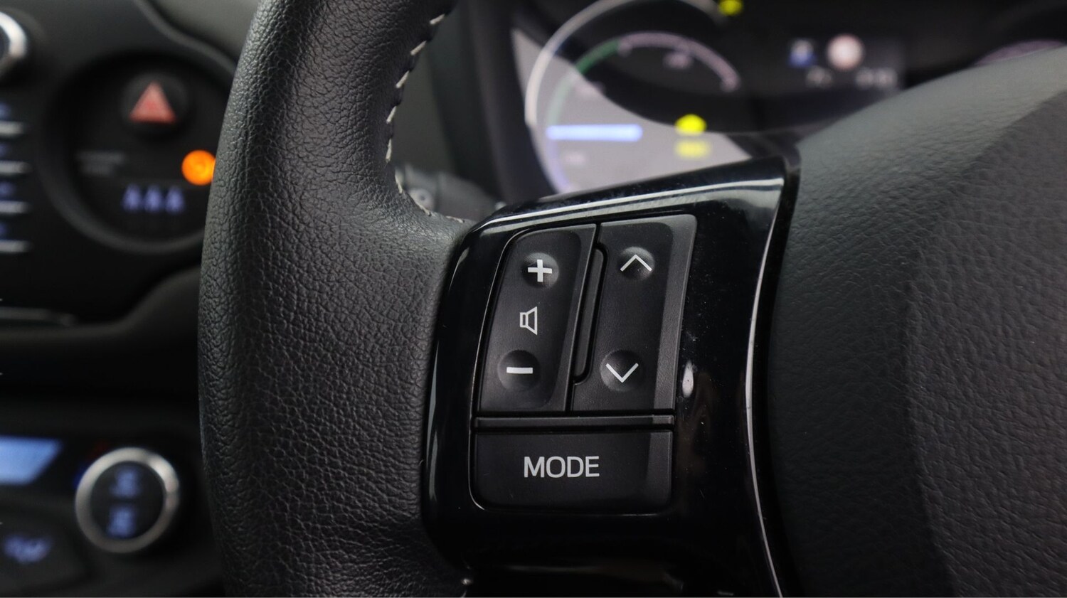 Used Toyota Yaris for sale - 77247210: Photo 20