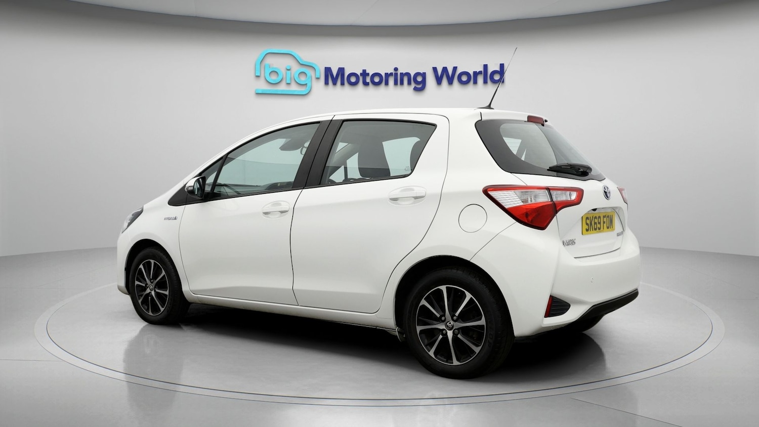 Used Toyota Yaris for sale - 77247210: Photo 5