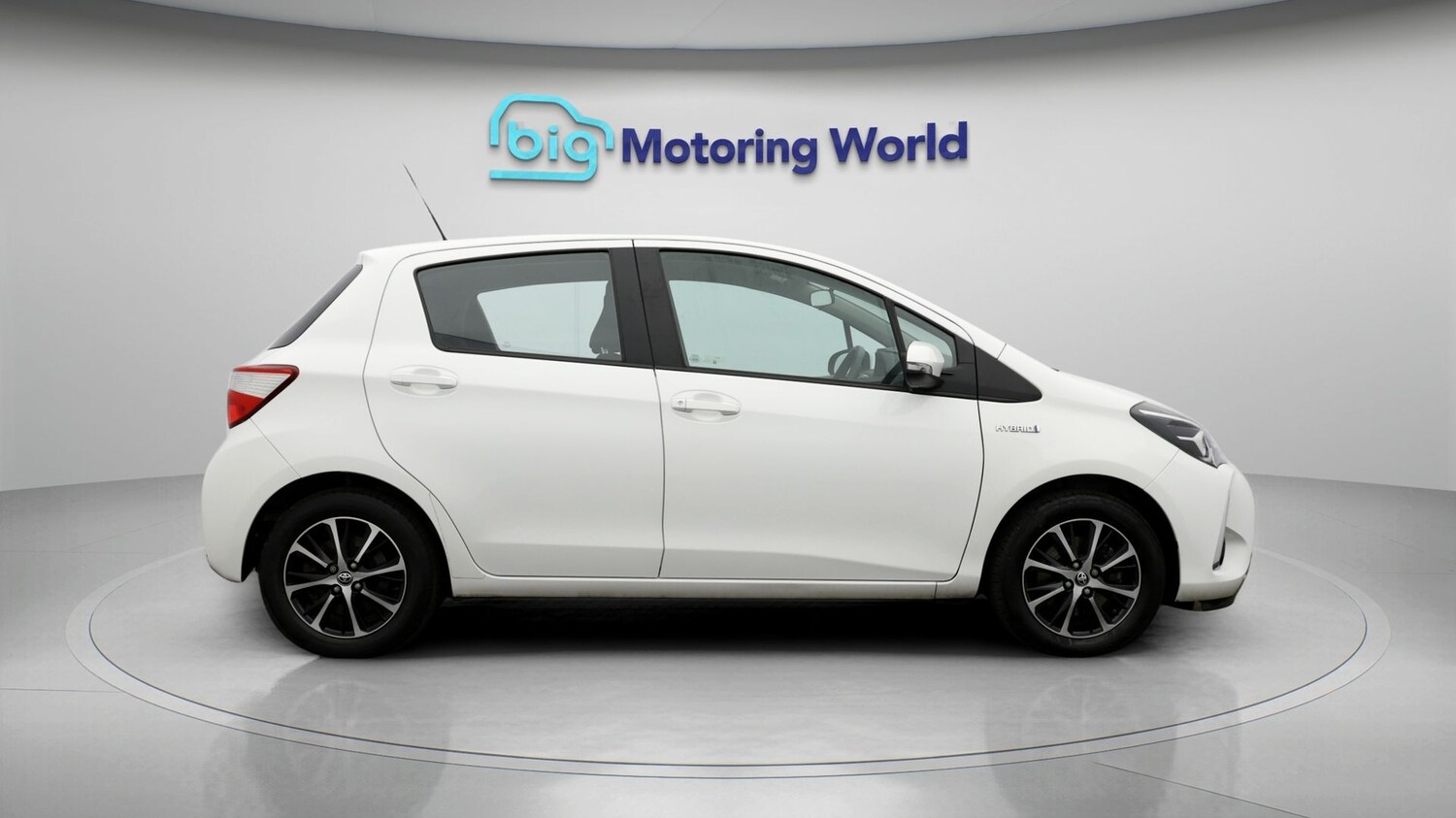 Used Toyota Yaris for sale - 77247210: Photo 8