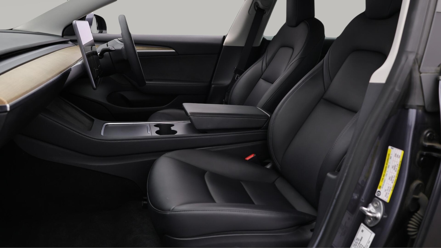 Used Tesla Model 3 2021 for sale - 76121633: Photo 15