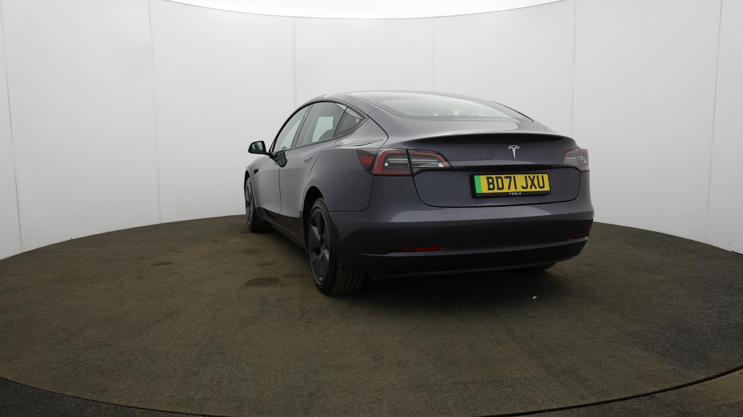 Used Tesla Model 3 2021 for sale - 76121633: Photo 35