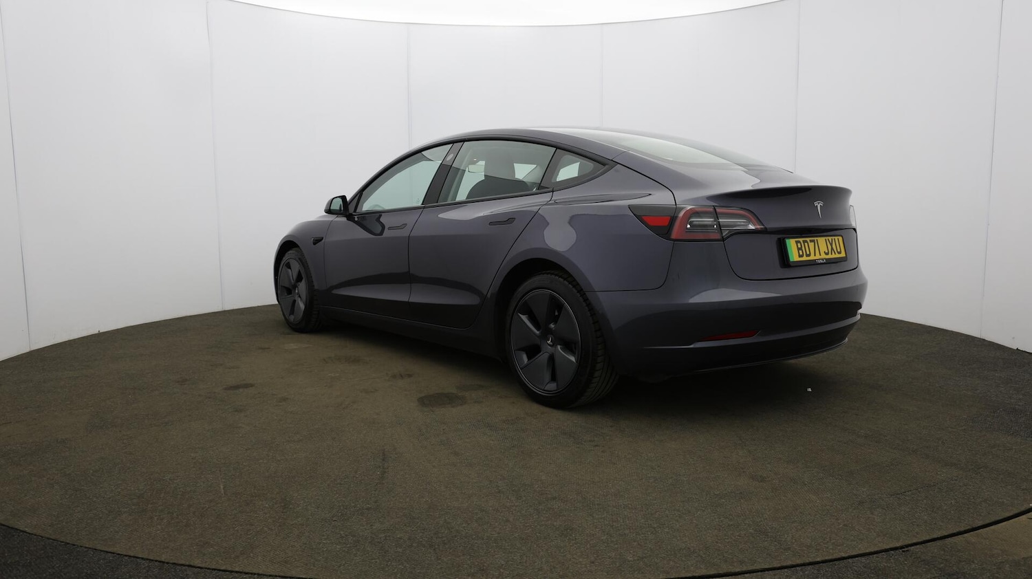Used Tesla Model 3 2021 for sale - 76121633: Photo 57