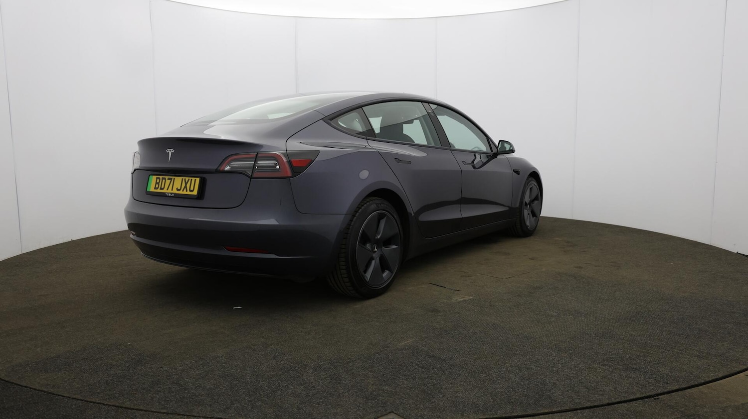 Used Tesla Model 3 2021 for sale - 76121633: Photo 62