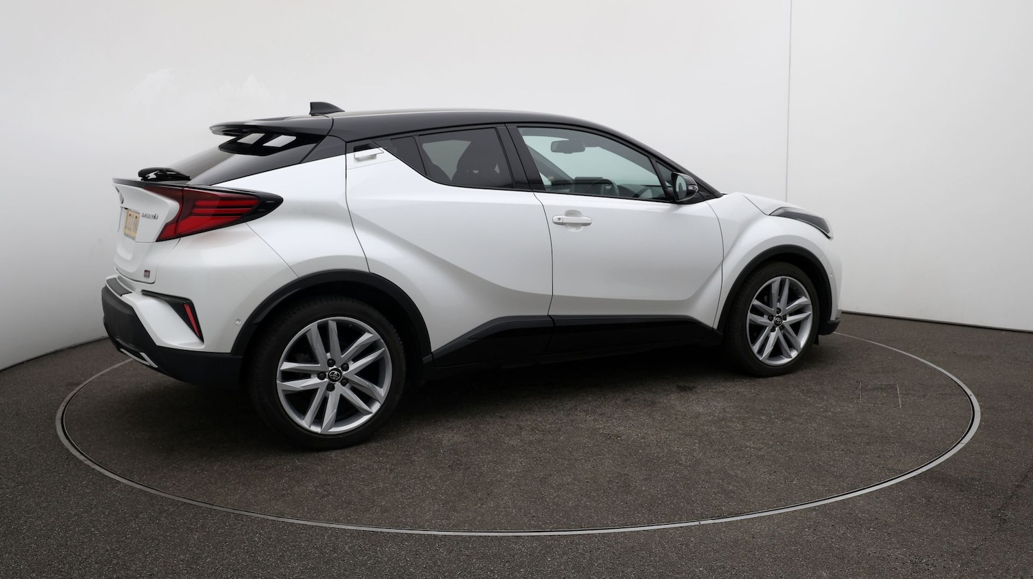 Used Toyota C-HR 2022 for sale - 76810375: Photo 45