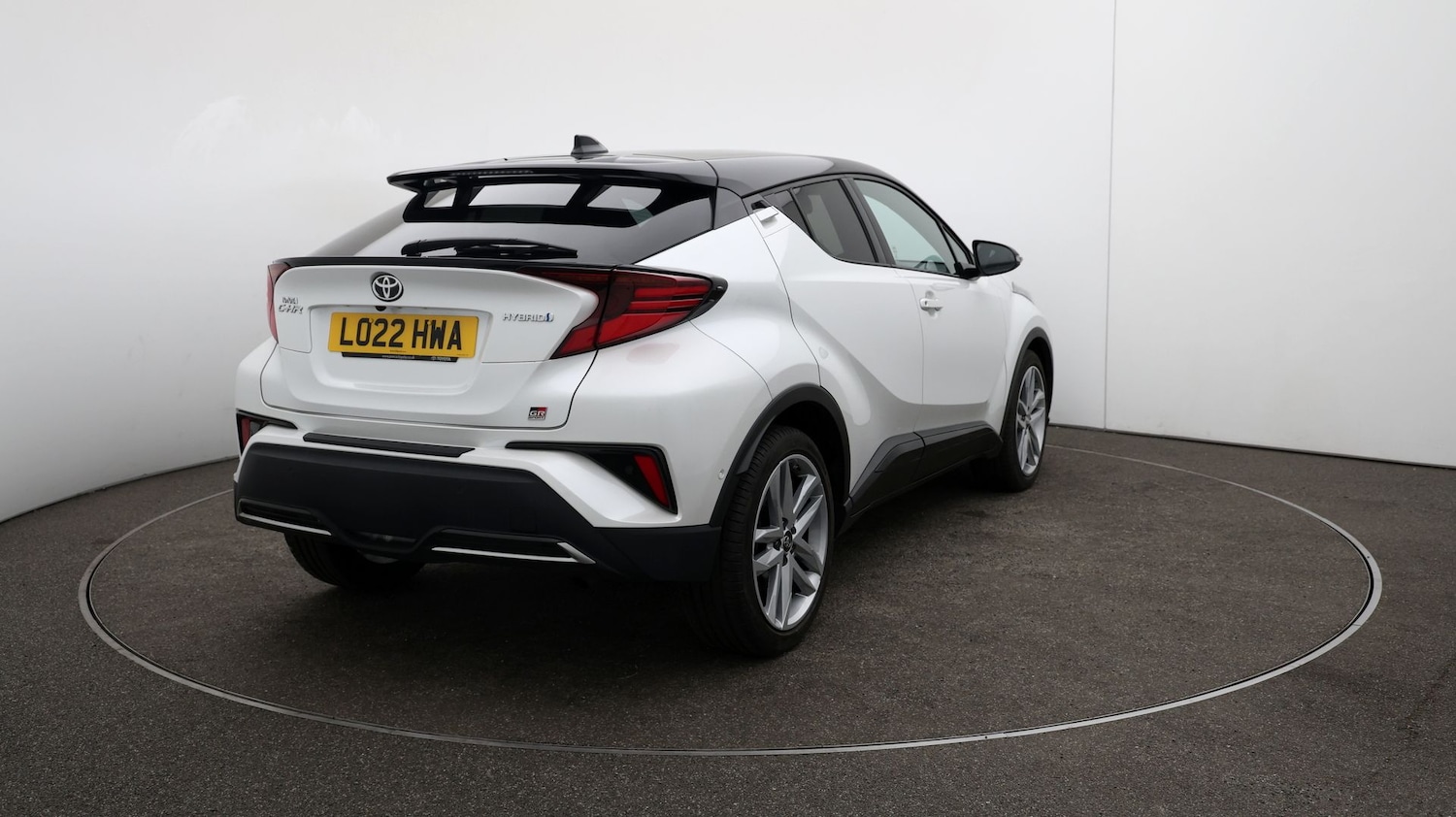 Used Toyota C-HR 2022 for sale - 76810375: Photo 48