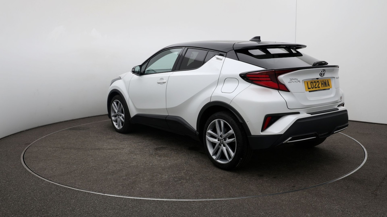 Used Toyota C-HR 2022 for sale - 76810375: Photo 55