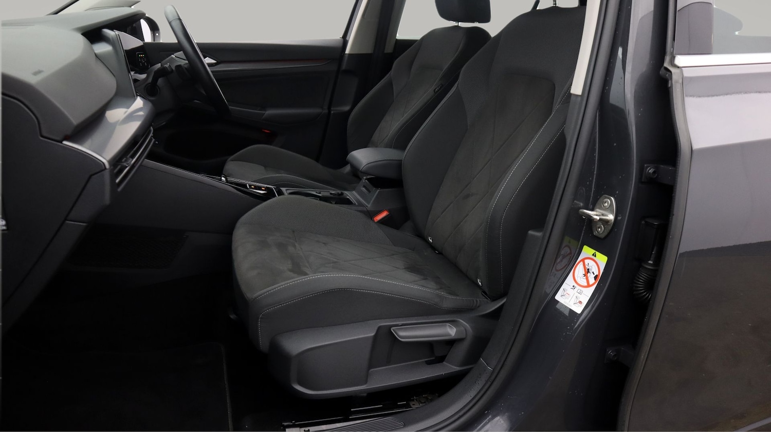 Used Volkswagen Golf 2023 for sale - 77378348: Photo 14