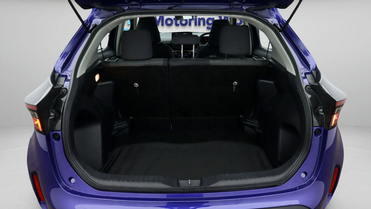 Used Toyota Yaris Cross 2023 for sale - 77508878: Photo 17