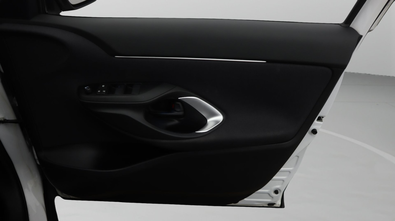 Used Toyota Yaris Cross 2023 for sale - 78165950: Photo 15