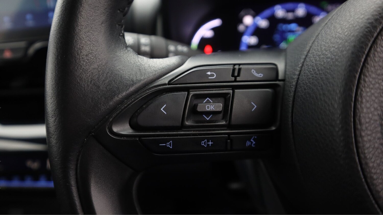 Used Toyota Yaris Cross 2023 for sale - 78165950: Photo 20