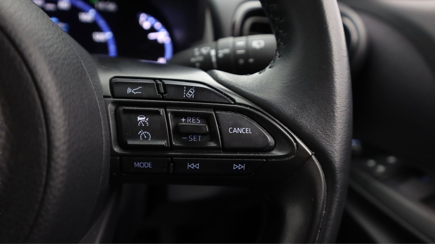 Used Toyota Yaris Cross 2023 for sale - 78165950: Photo 22