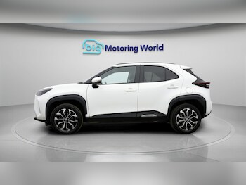 Used Toyota Yaris Cross 2023 for sale - 78165950: Photo