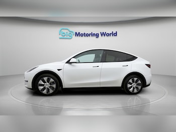 Used Tesla Model Y 2023 for sale - 79596567: Photo