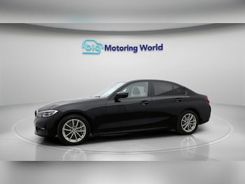 Used BMW 3 Series 2020 for sale - 77934900: Photo