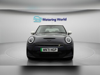 Used MINI Hatch 2021 for sale - 77195362: Photo
