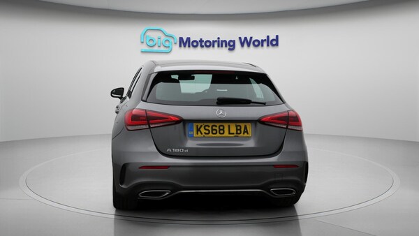 Used Mercedes-Benz A-Class 2018 for sale - 76318036: Photo 7