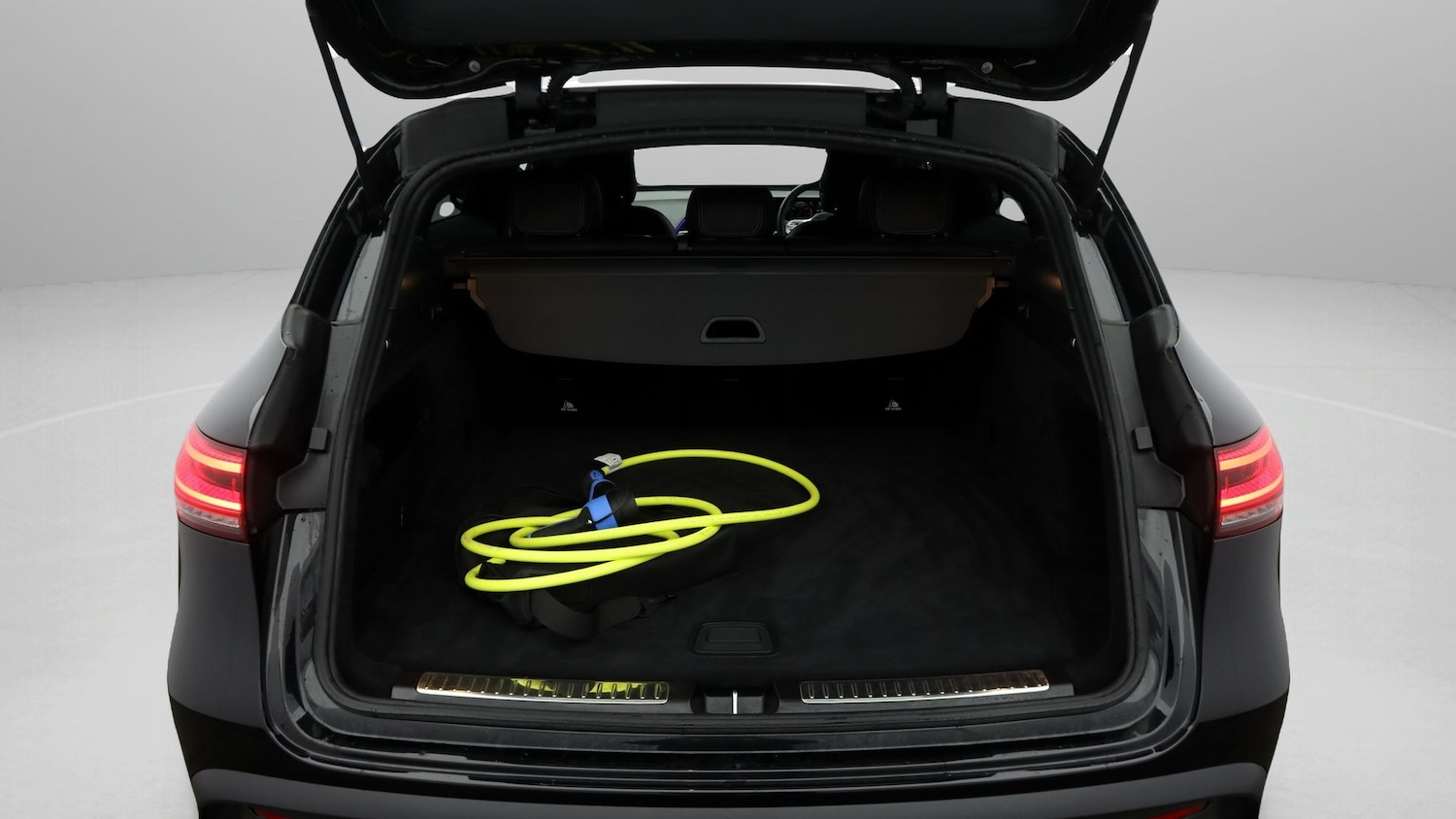 Used Mercedes-Benz EQC 2022 for sale - 77428922: Photo 17