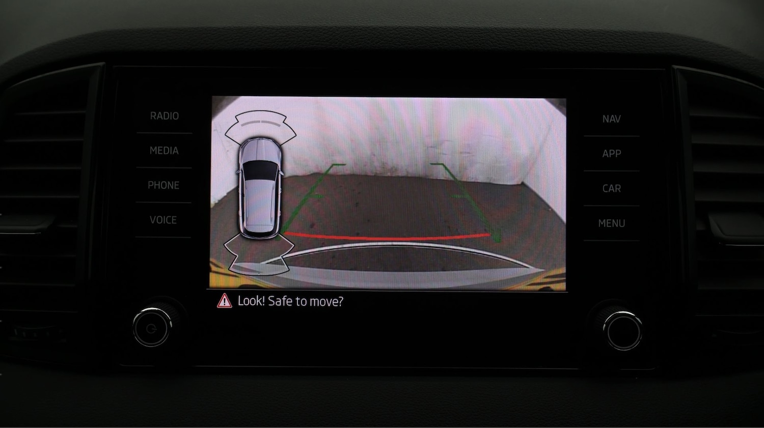 Used Skoda Karoq 2023 for sale - 77980814: Photo 25