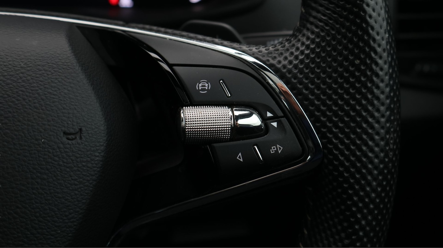 Used Skoda Karoq 2023 for sale - 77980814: Photo 26