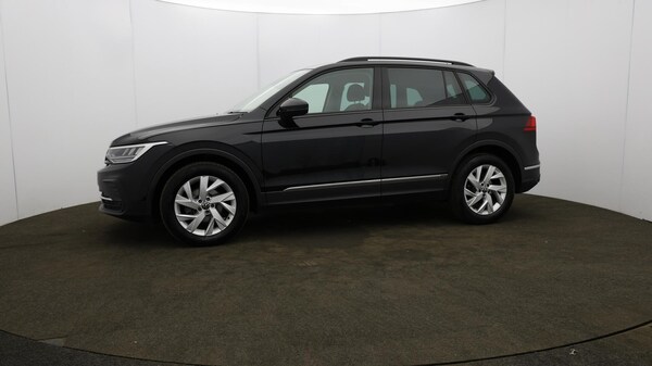 Used Volkswagen Tiguan 2022 for sale - 76214666: Photo 35