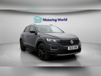 Used Volkswagen T-Roc 2021 for sale - 78357075: Photo