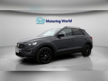 Used Volkswagen T-Roc 2021 for sale - 78357075: Photo