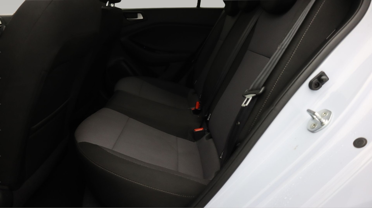 Used Hyundai i20 2019 for sale - 77214745: Photo 16