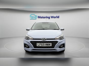 Used Hyundai i20 2019 for sale - 77214745: Photo