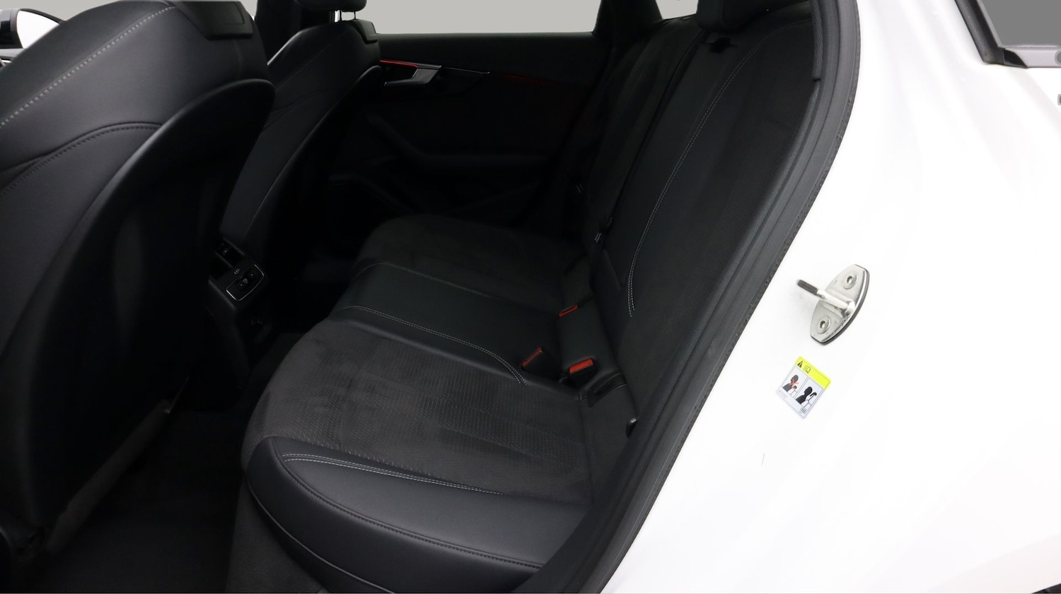 Used Audi A4 2021 for sale - 77433881: Photo 16