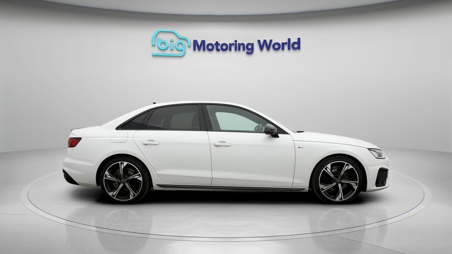 Used Audi A4 2021 for sale - 77433881: Photo 8