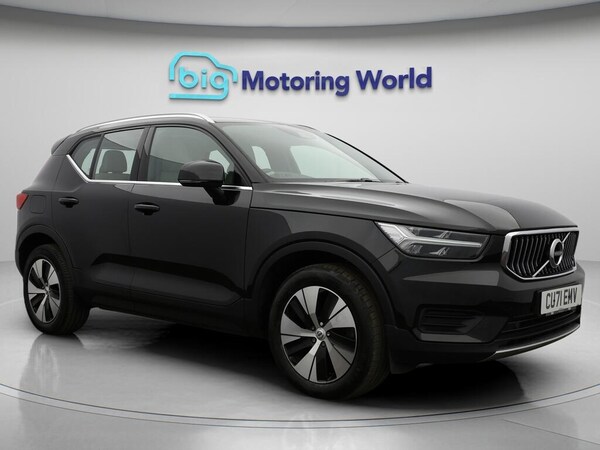 Used Volvo XC40 2021 for sale - 76282980: Photo 1