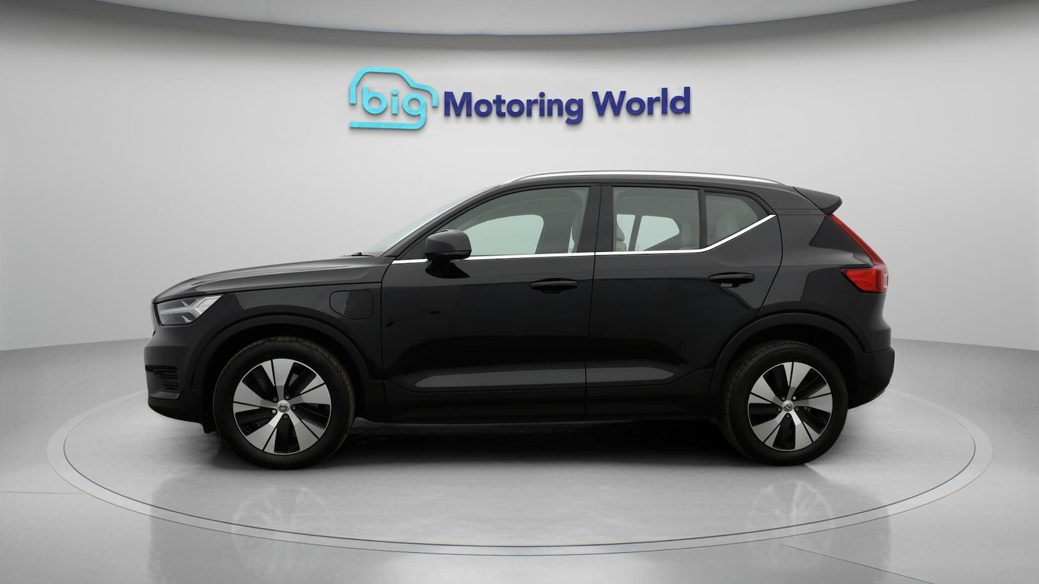 Used Volvo XC40 2021 for sale - 76282980: Photo 5