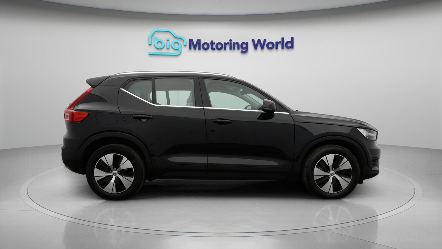 Used Volvo XC40 2021 for sale - 76282980: Photo 9