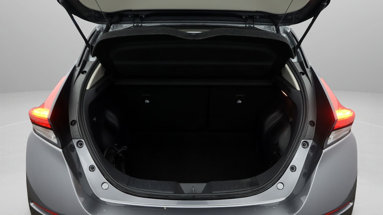 Used Nissan Leaf for sale - 77412550: Photo 17