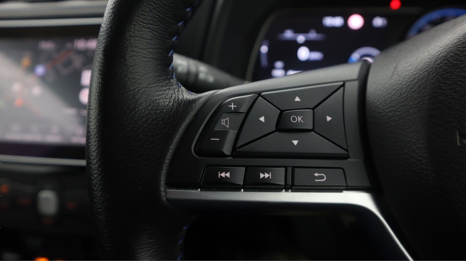 Used Nissan Leaf for sale - 77412550: Photo 24