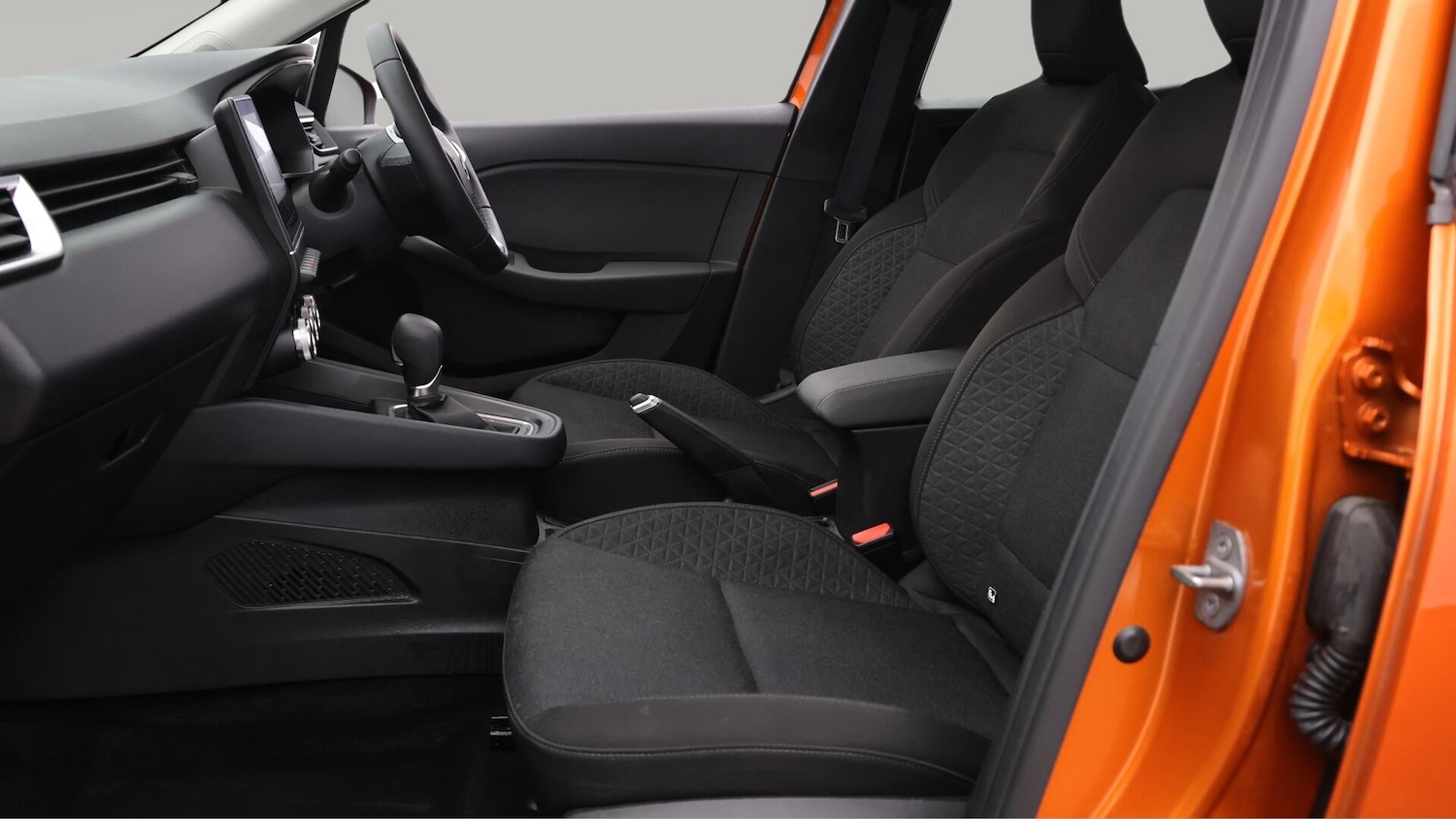 Used Renault Clio 2023 for sale - 76371694: Photo 15