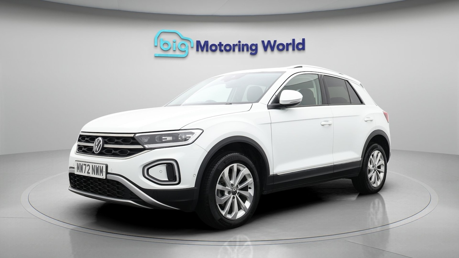 Used Volkswagen T-Roc 2022 for sale - 77758770: Photo 3