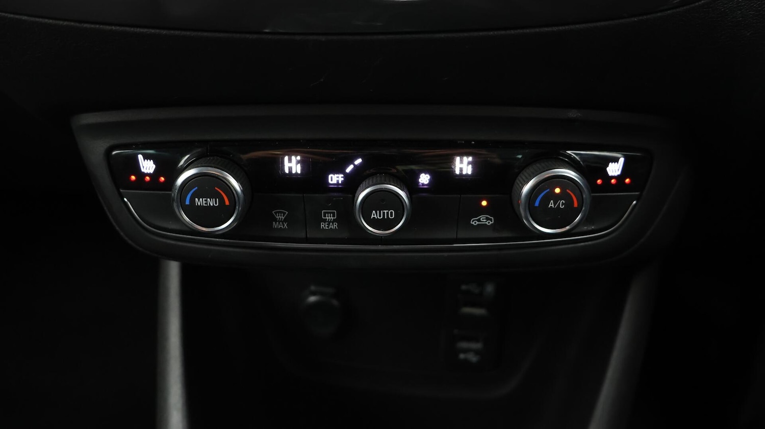 Used Vauxhall Crossland 2022 for sale - 76735373: Photo 13