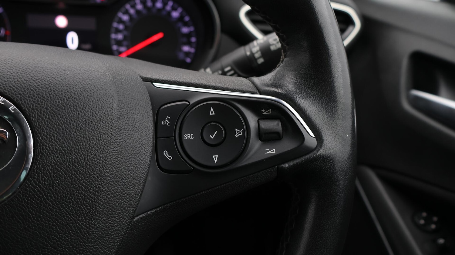 Used Vauxhall Crossland 2022 for sale - 76735373: Photo 24