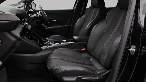 Used Peugeot 2008 2021 for sale - 76283002: Photo 15