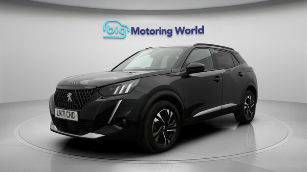Used Peugeot 2008 2021 for sale - 76283002: Photo 4