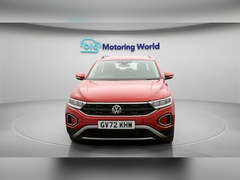Used Volkswagen T-Roc 2023 for sale - 79583788: Photo