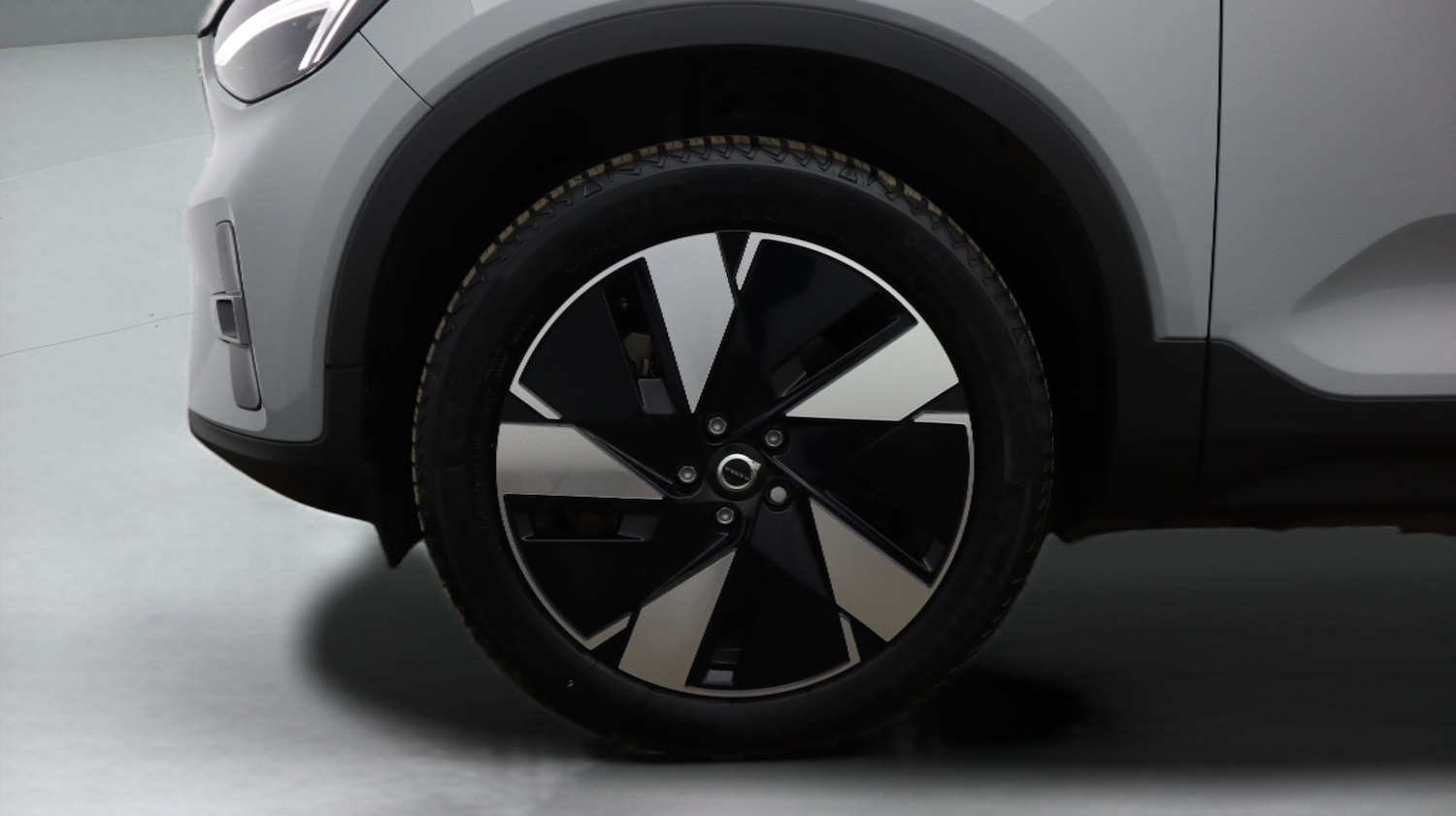 Used Volvo XC40 2024 for sale - 77656456: Photo 18